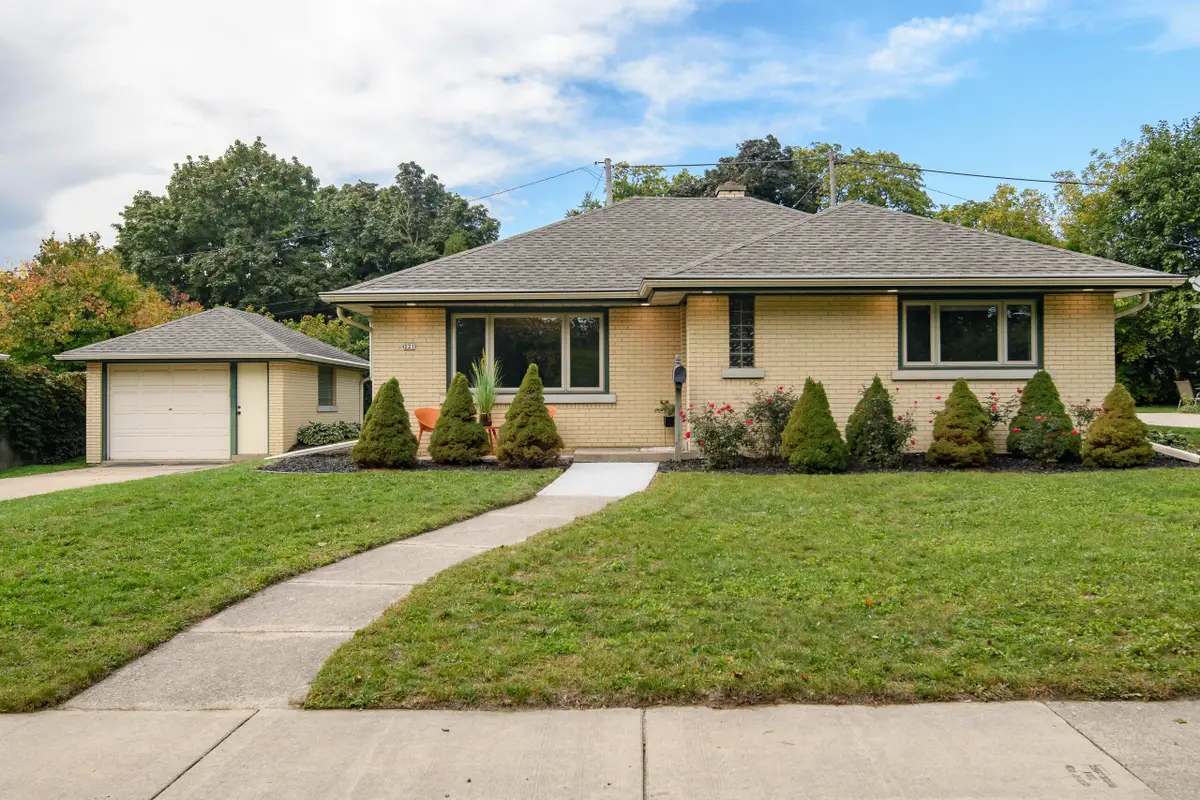 221 N Story Pkwy, Milwaukee, WI 53208 - #1