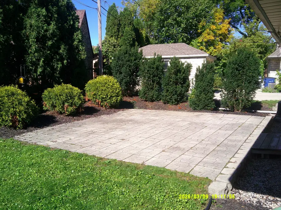 221 N Story Pkwy, Milwaukee, WI 53208 - #3