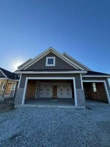 W220 N4600 Timber Dr, Pewaukee, WI 53072 - #2
