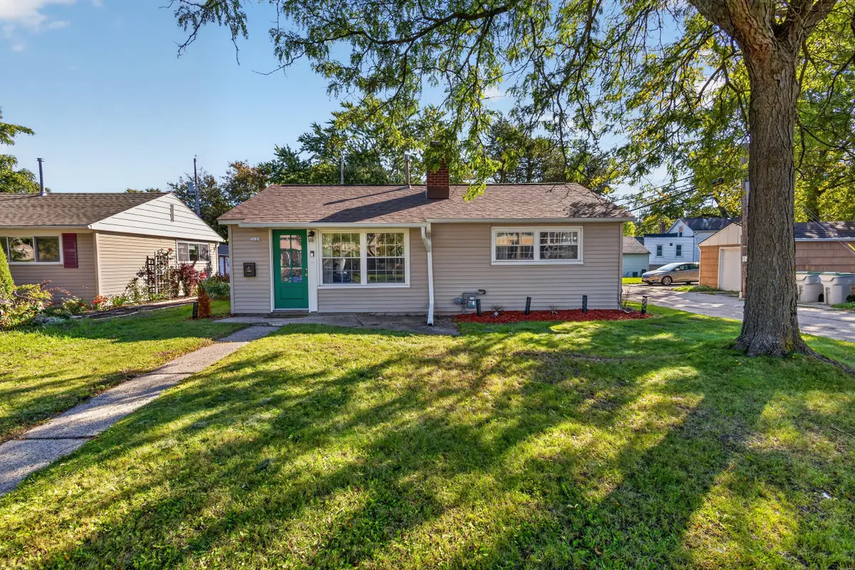 3120 N 84th St, Milwaukee, WI 53222 - #1