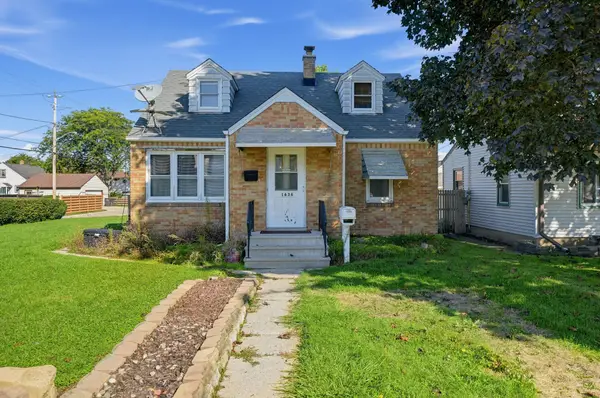 1636 Manitoba Ave, South Milwaukee, WI 53172