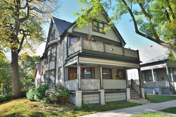 203 W Lloyd St, Milwaukee, WI 53212