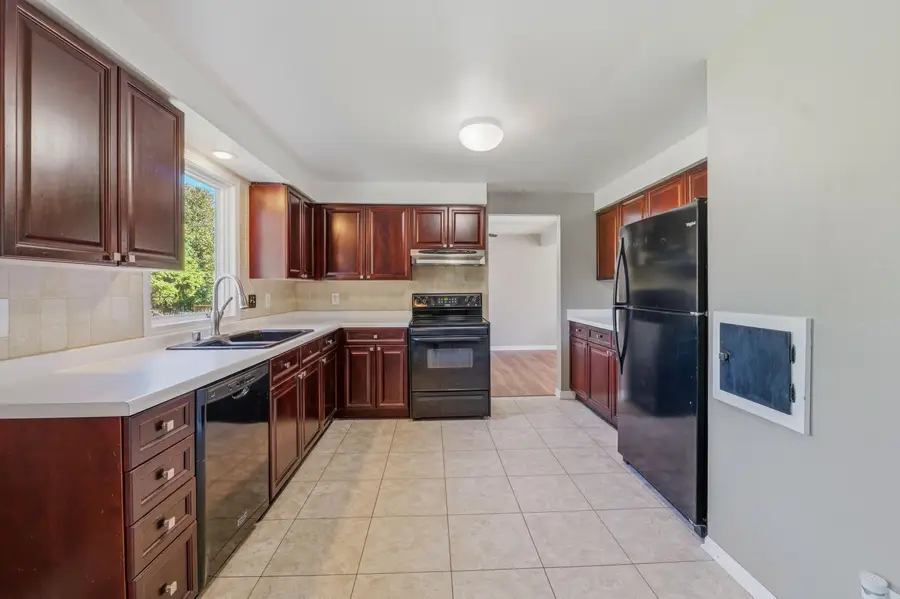 2314 W Koning Dr, Sheboygan, WI 53083 - #2