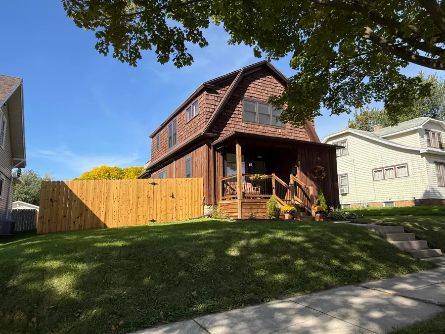 2002 N 20th St, Sheboygan, WI 53081 - #2