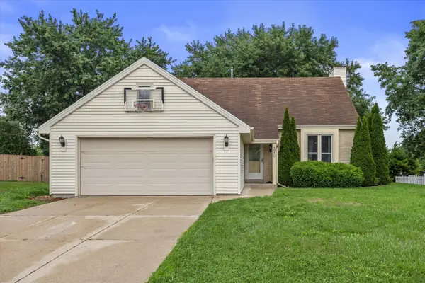 3950 W Minnesota Ave, Franklin, WI 53132
