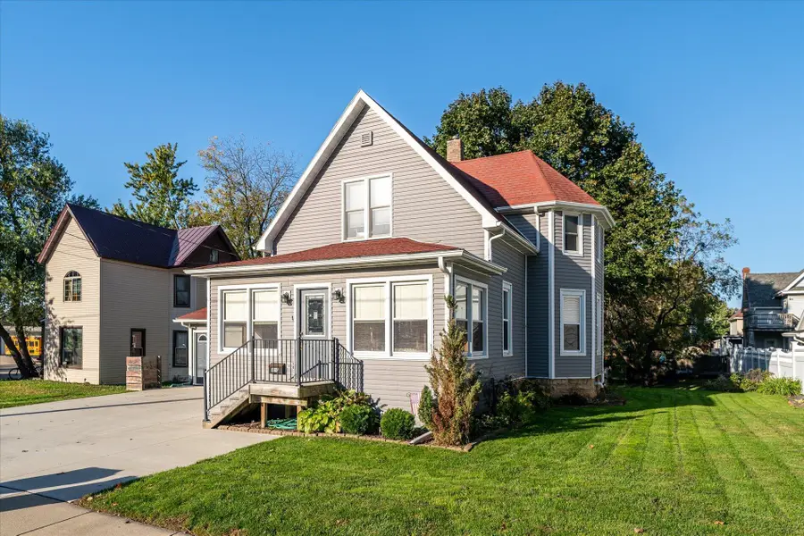 710 S Main St, Viroqua, WI 54665 - #2