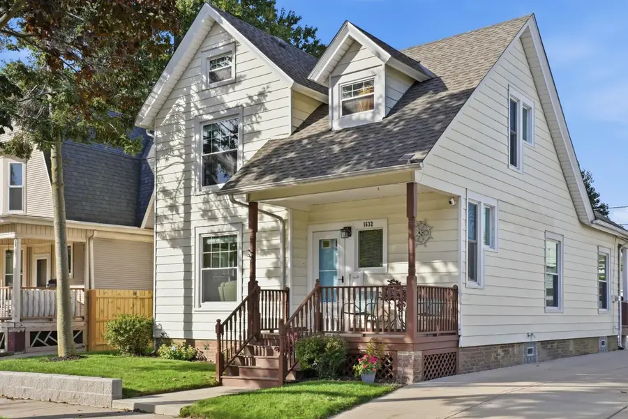 1632 N Main St, Racine, WI 53402 - #2
