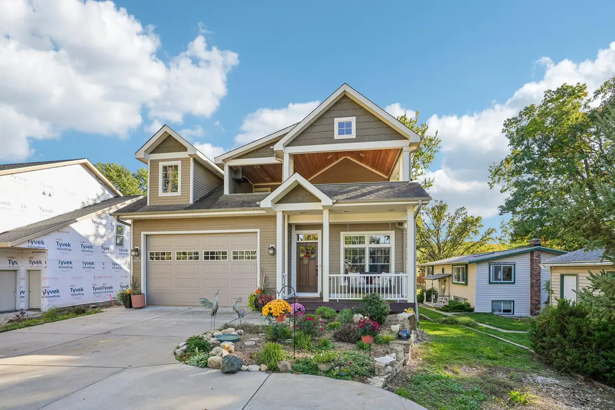 N20W29987 Glen Cove Rd, Delafield, WI 53072 - #1