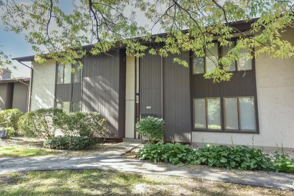 2450 W Good Hope Rd, Glendale, WI 53209
