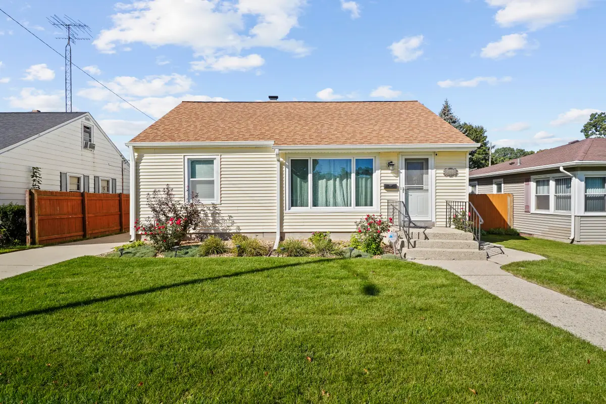 4106 23rd Ave, Kenosha, WI 53140 - #1
