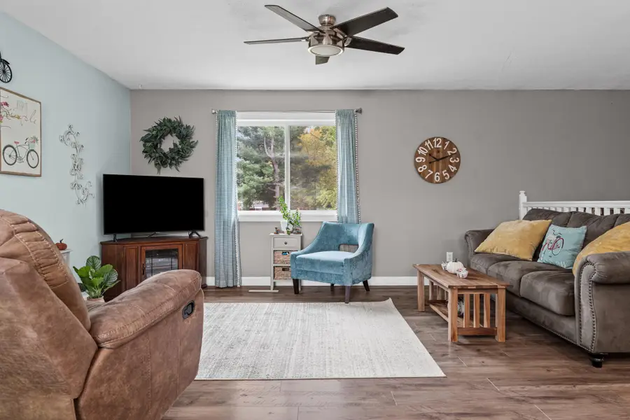 W6690 Reef Rd, Onalaska, WI 54650 - #3