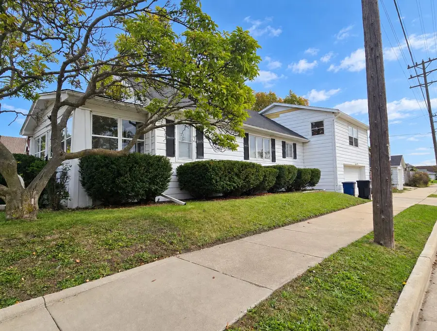 2055 Case Ave, Racine, WI 53403 - #2