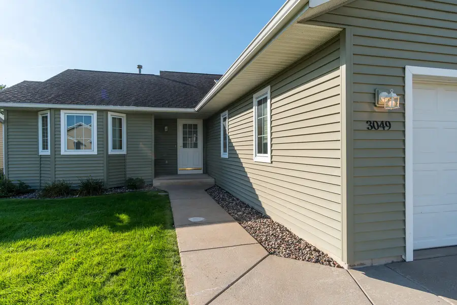 3049 Lakota Pl, La Crosse, WI 54601 - #2