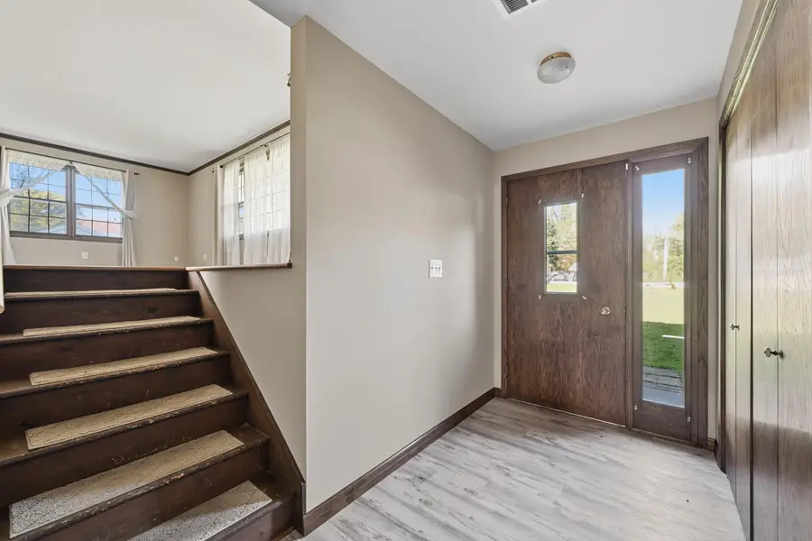 S77W25205 National Ave, Vernon, WI 53189 - #3