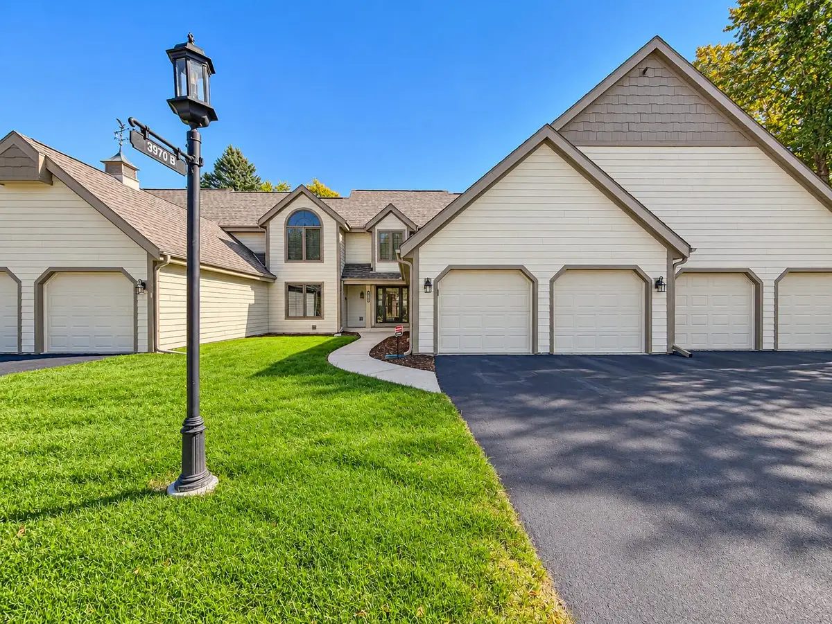 3970 St Andrew Ct, Brookfield, WI 53045 - #1