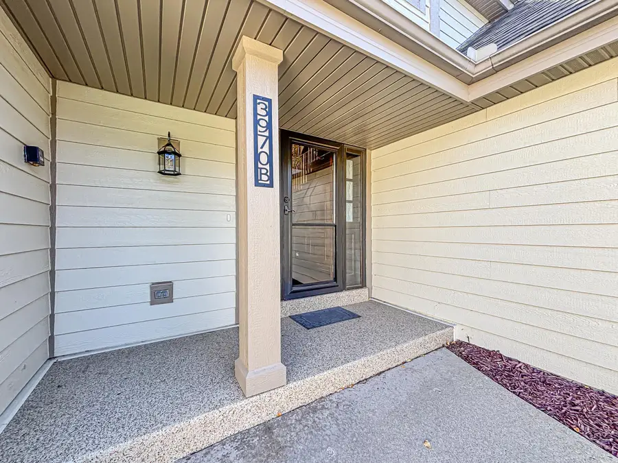 3970 St Andrew Ct, Brookfield, WI 53045 - #3