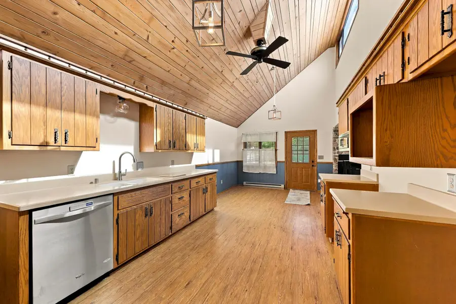 N911 Knepprath Rd, Holland, WI 53013 - #3
