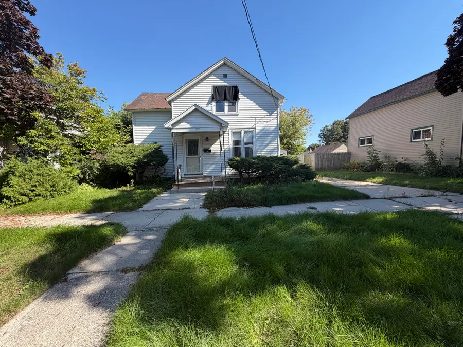 719 S 22nd St, Manitowoc, WI 54220 - #2