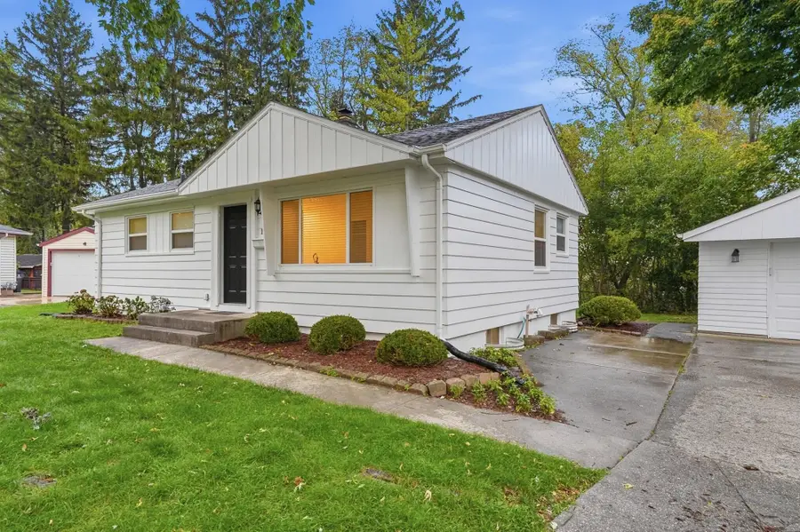 134 N Orchard St, Thiensville, WI 53092 - #2