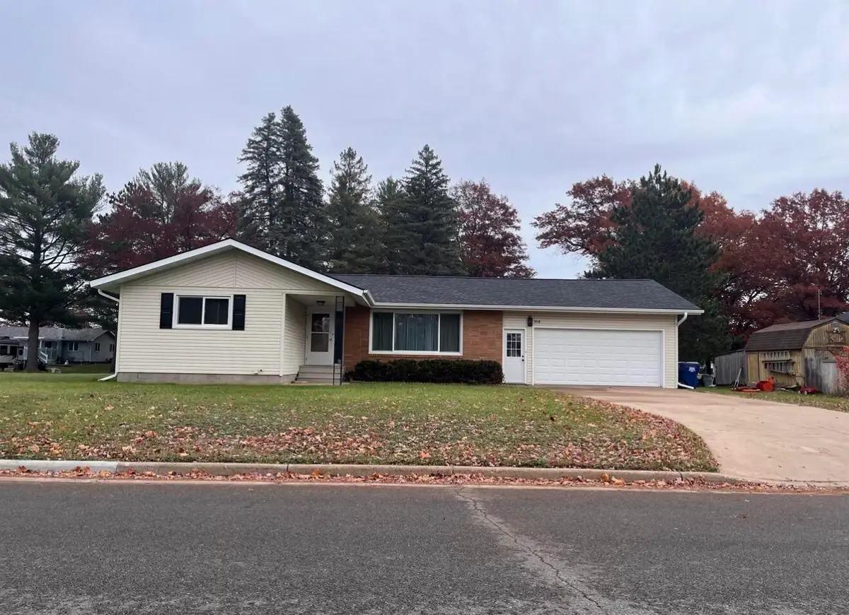 308 Willow St, Mosinee, WI 54455 - #1