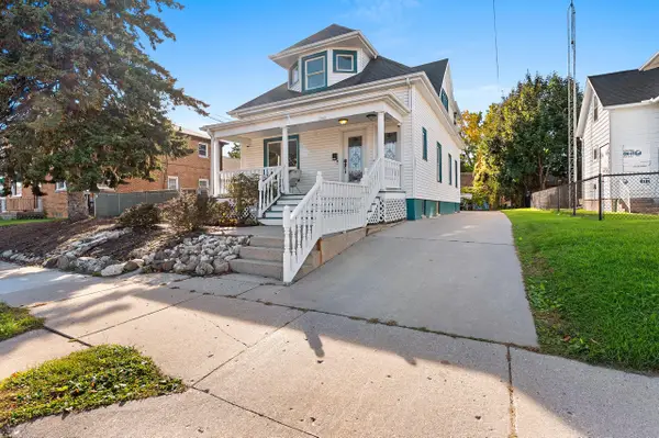2307 Marshall St, Manitowoc, WI 54220