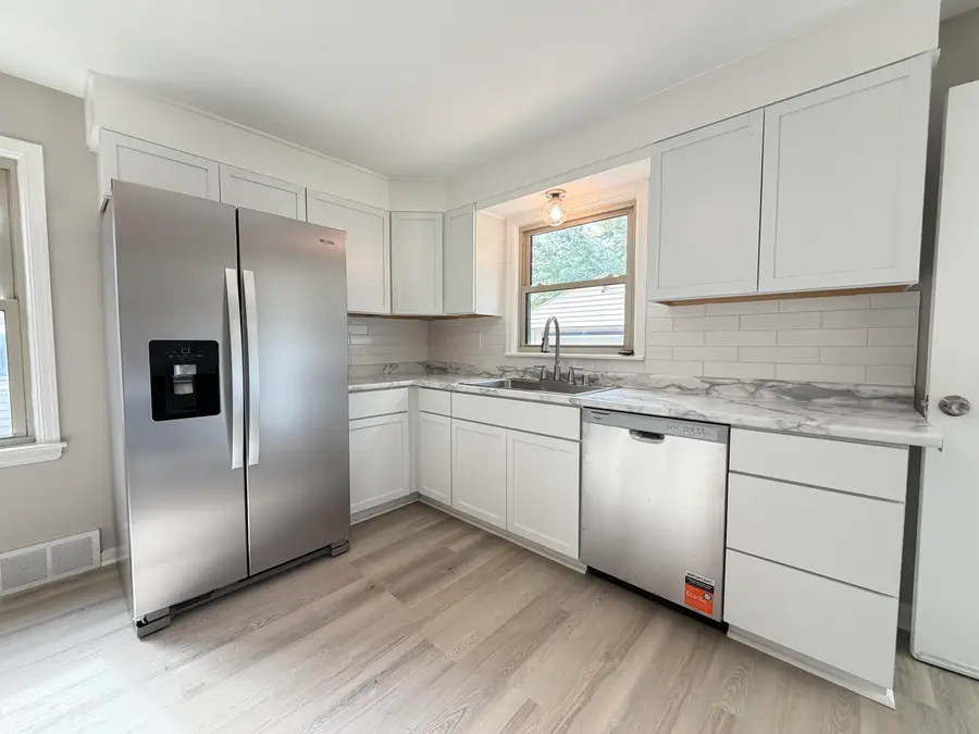 2308 West Lawn Ave, Racine, WI 53405 - #3