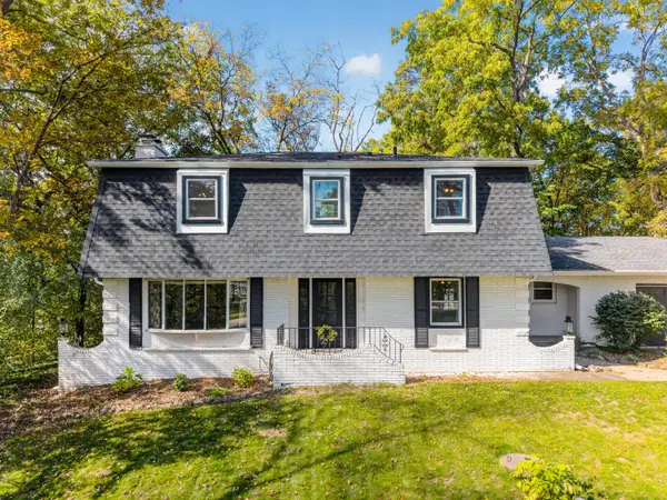 1855 Briarwood Ln, Fitchburg, WI 53575