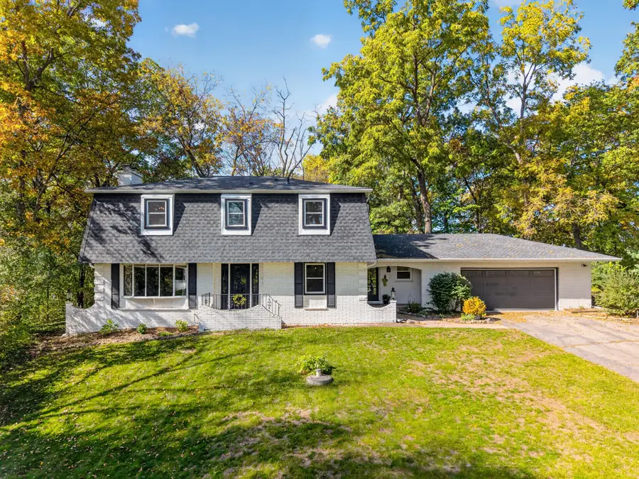 1855 Briarwood Ln, Fitchburg, WI 53575 - #3