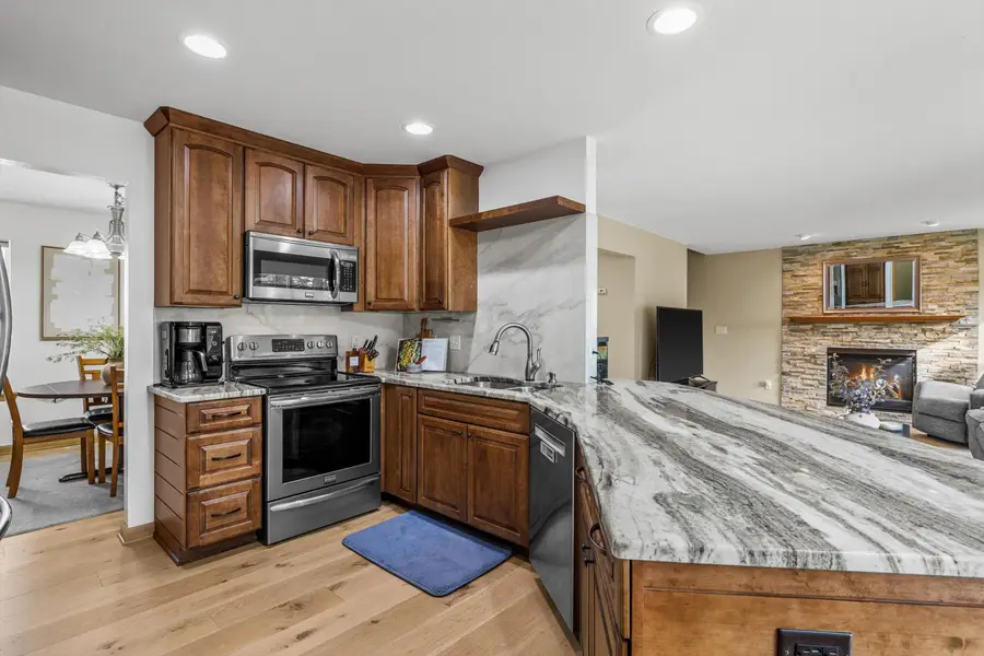 2717 Avalon Ct, Mount Pleasant, WI 53406 - #3