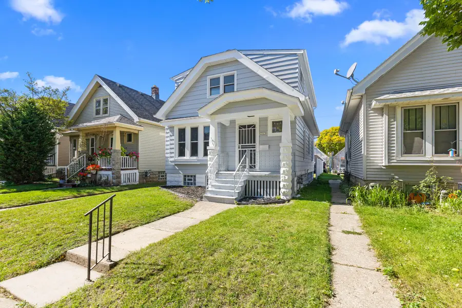 2925 S 7th St, Milwaukee, WI 53215 - #2