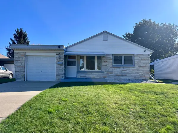 2758 S 58th St, Milwaukee, WI 53219