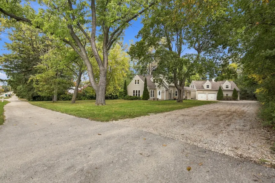 N83W13764 Fond Du Lac Ave, Menomonee Falls, WI 53051 - #3