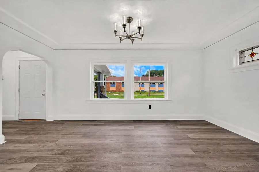 4425 W Hampton Ave, Milwaukee, WI 53218 - #3