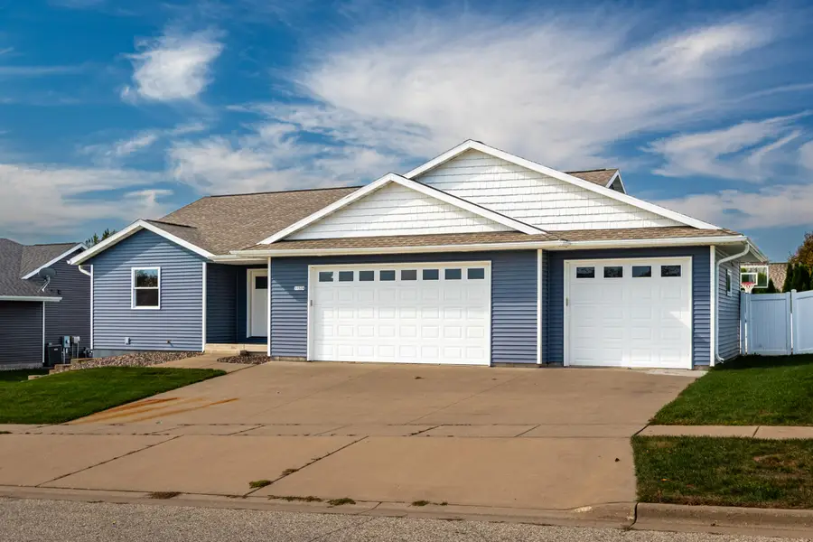 11524 Monteville Ct, Trempealeau, WI 54661 - #2