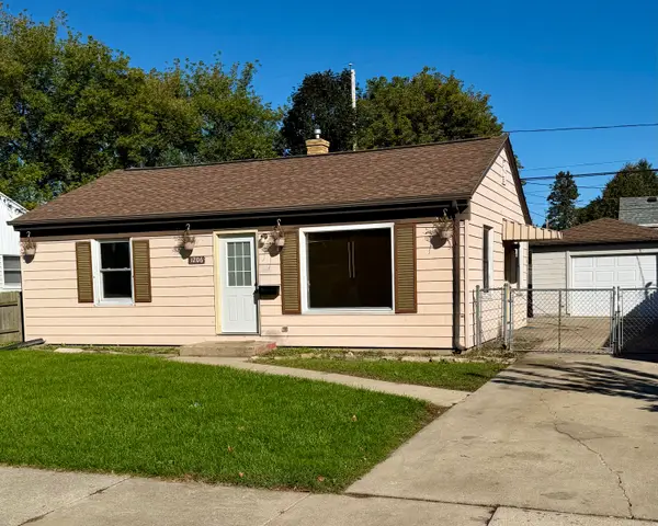1206 Florence Ave, Racine, WI 53402