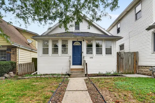 458 S 73rd St, Milwaukee, WI 53214
