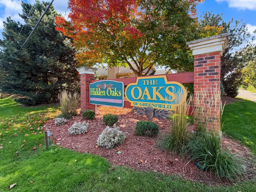 5152 S Hidden Dr, Greenfield, WI 53221 - #3