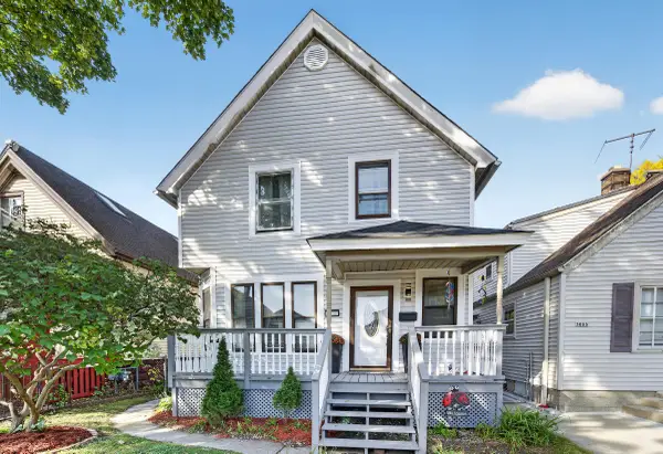 3009 S 8th St, Milwaukee, WI 53215