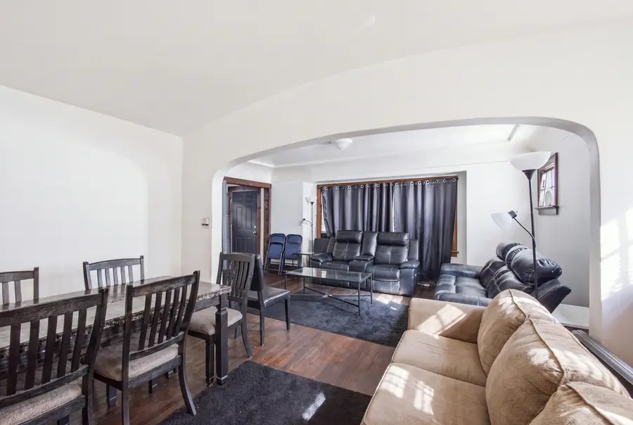 3923 N 27th St, Milwaukee, WI 53216 - #2