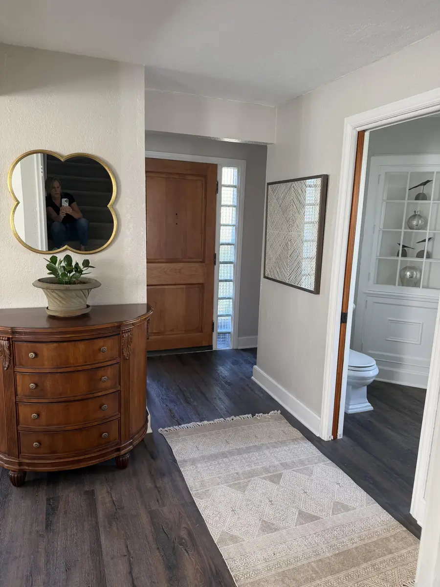 W140N7402 Lilly Rd, Menomonee Falls, WI 53051 - #2