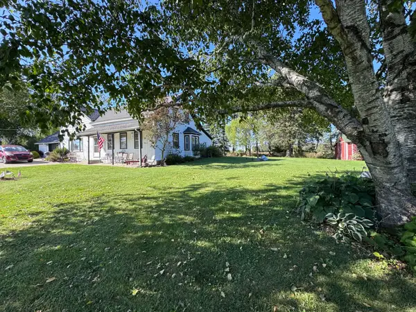 W2692 Woodland Rd, Sheboygan Falls, WI 53085