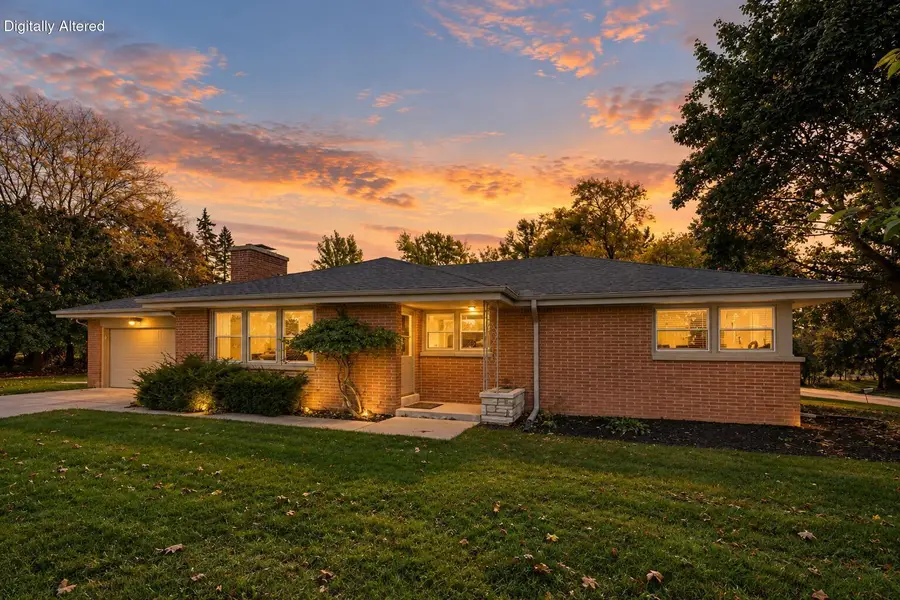 15255 Merrie Cir, Brookfield, WI 53005 - #2