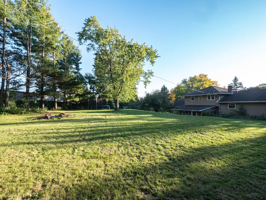 W247S3160 Prairie Ave, Waukesha, WI 53189 - #3