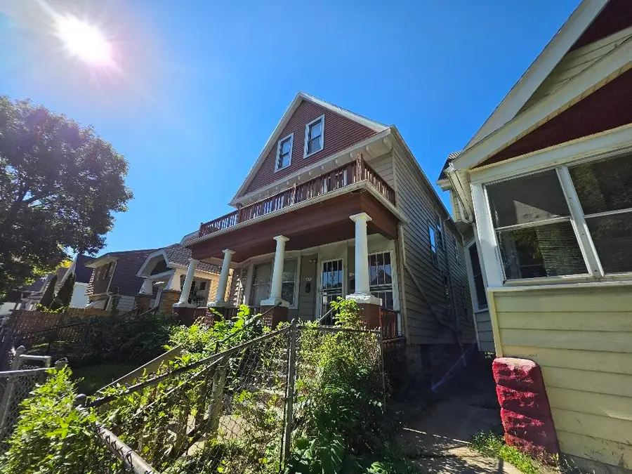 3035 N 23rd St, Milwaukee, WI 53206 - #3