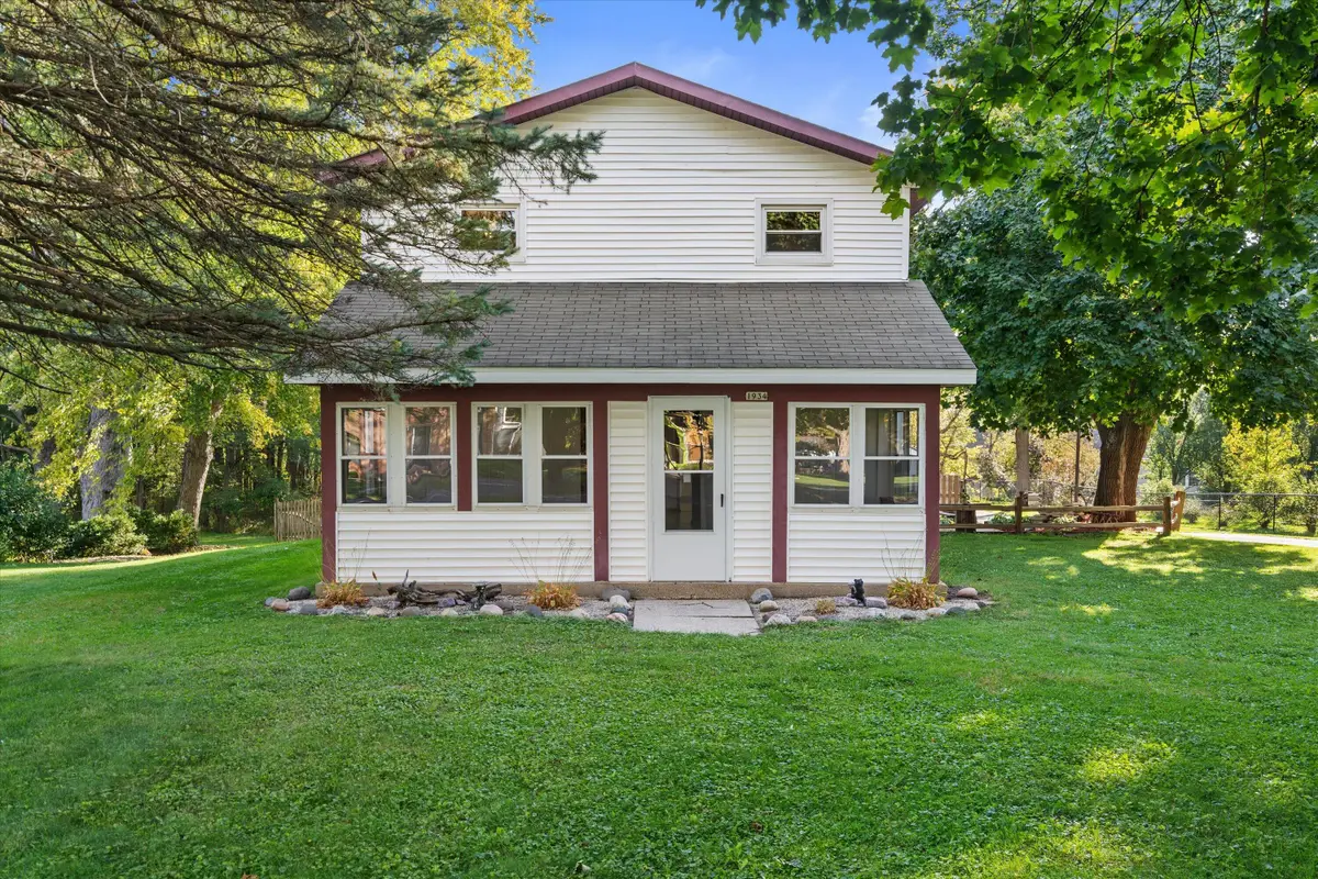 1934 Fremont St, East Troy, WI 53120 - #1