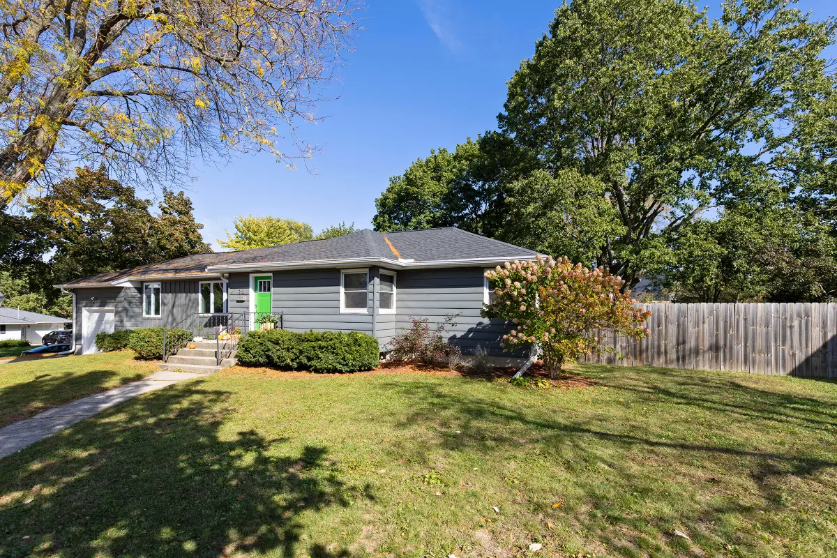 218 Wilcox St, Fort Atkinson, WI 53538 - #1