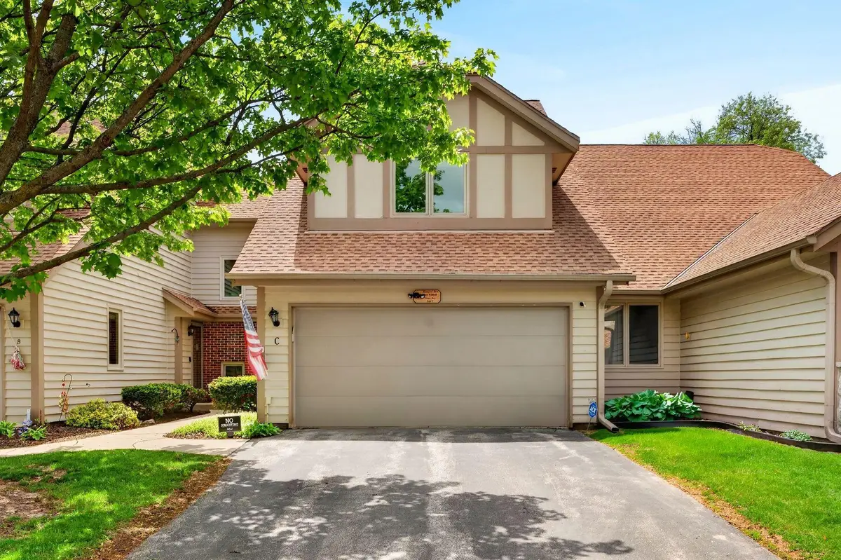 N34W23849 Grace Ave, Pewaukee, WI 53072 - #1