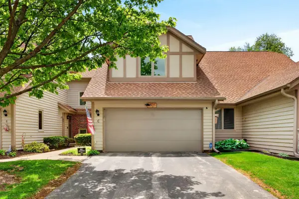 N34W23849 Grace Ave, Pewaukee, WI 53072
