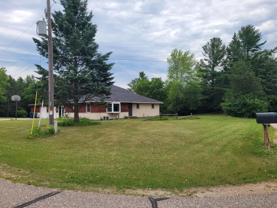 N2910 Teddy Bear Ln, Waupaca, WI 54981 - #2