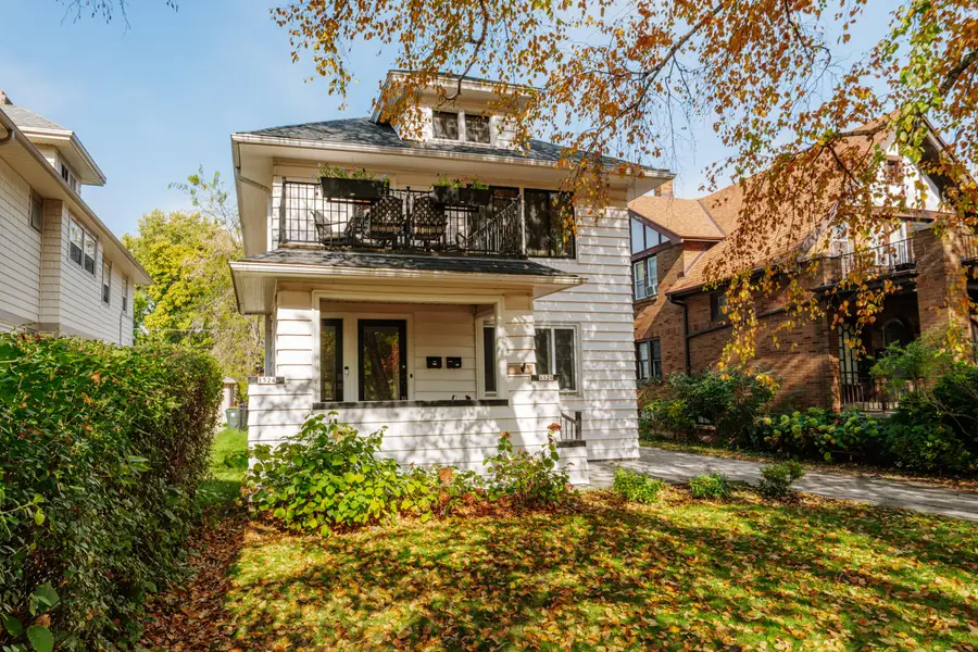 1524 E Marion St, Shorewood, WI 53211 - #3